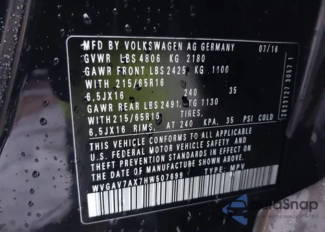 2017 Volkswagen Tiguan 2.0T/2.0T S из США, поврежденный, VIN WVGAV7AX7HW507699